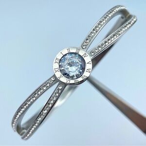 Stunning Crystal Roman Numeral Silver Tone Hinge Cuff Bangle Bracelet